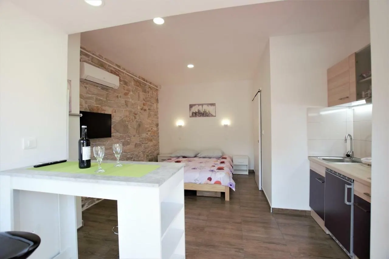 Studio Apartman Danijela Croatia