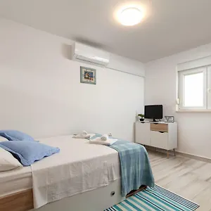 Le Ines Apartman Split
