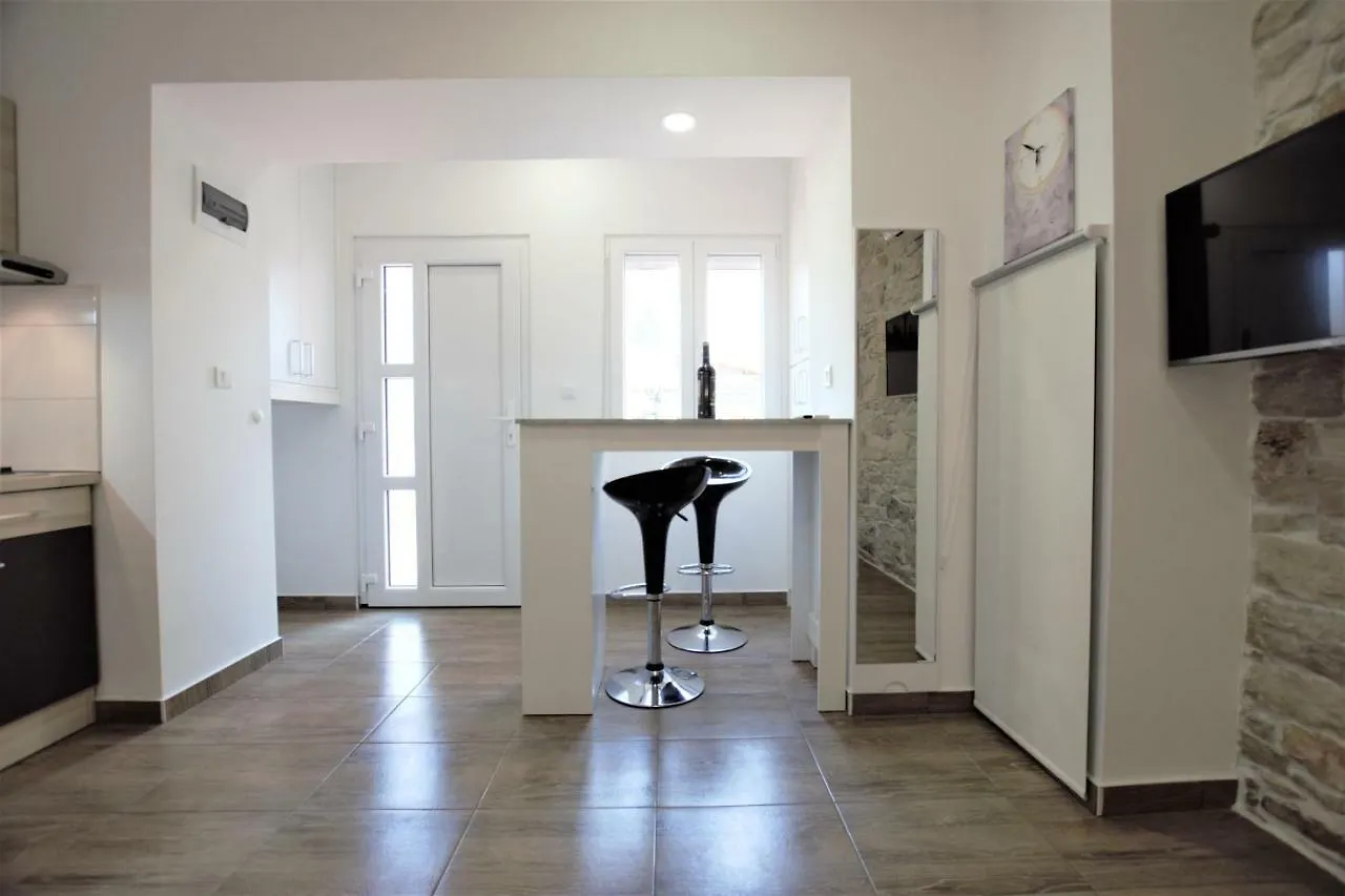 Studio Apartman Danijela Pula Apartment
